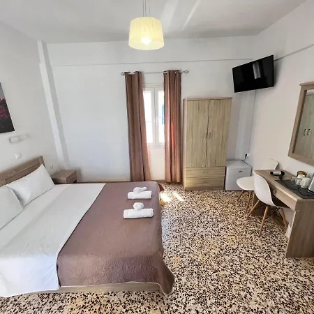 Firaxenia Hotell 2*