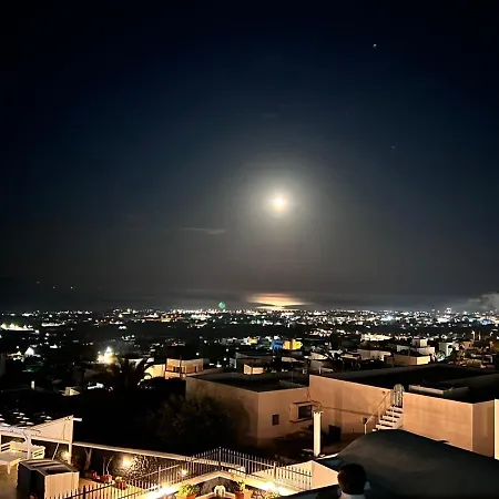 Hotell Firaxenia Fira (Santorini)