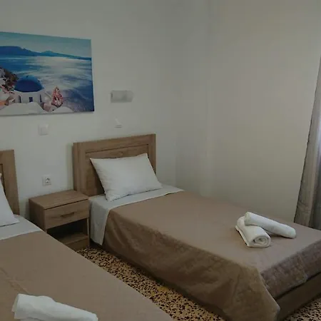 Firaxenia Hotell 2*